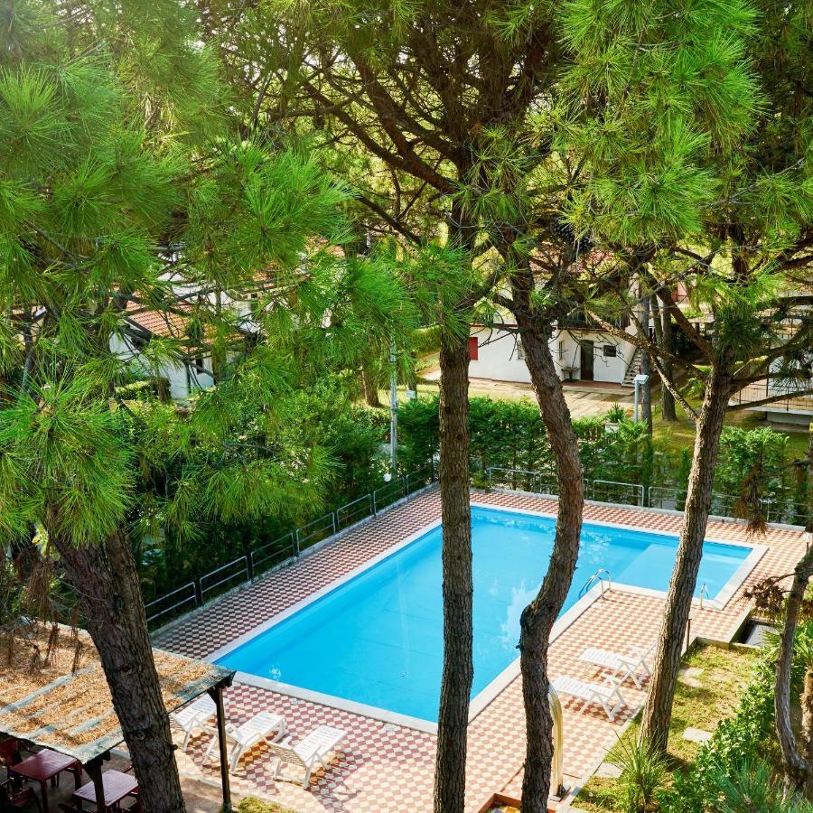 G/Hotel Lignano Lignano Sabbiadoro Exterior foto